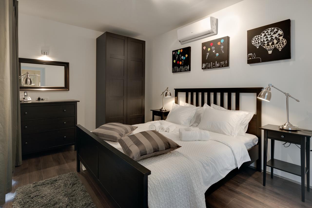 Luxury Apartments Jolara Mimice Eksteriør bilde
